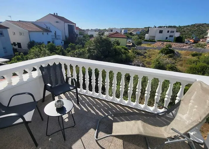 House Harmony * Brodarica (Sibenik-Knin)