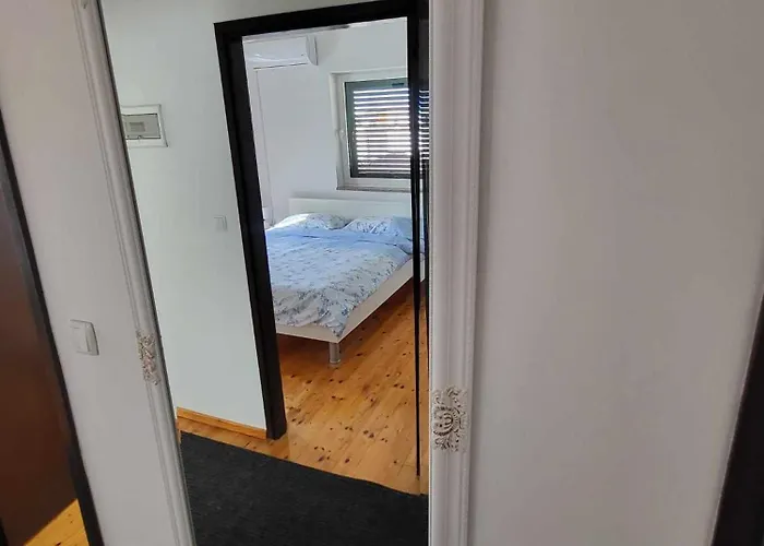 House Harmony * Brodarica (Sibenik-Knin)